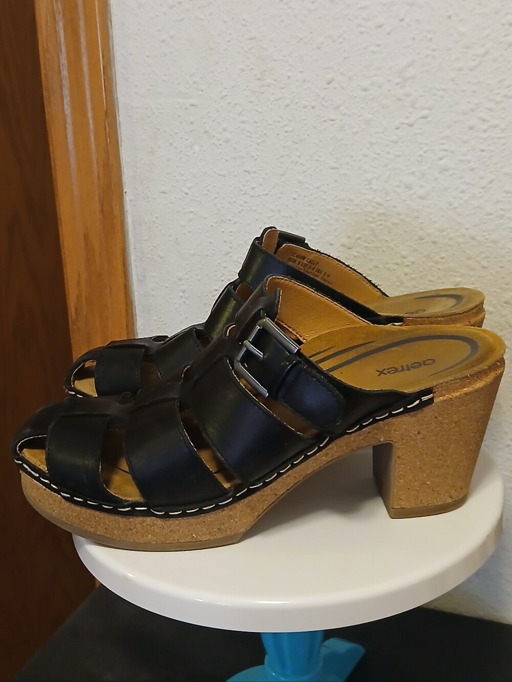 Aetrex Cally Black Leather Gladiator Clog Platform Heel Sandal Sz US 7.5-8 /EU38